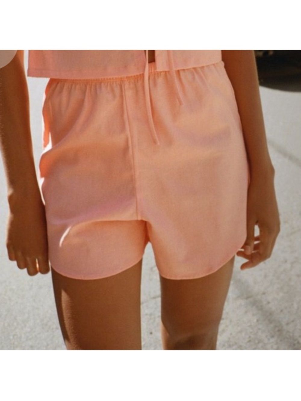 Lisa Says Gah Capri Linen Shorts Mango Light Orange Linen Cotton Blend